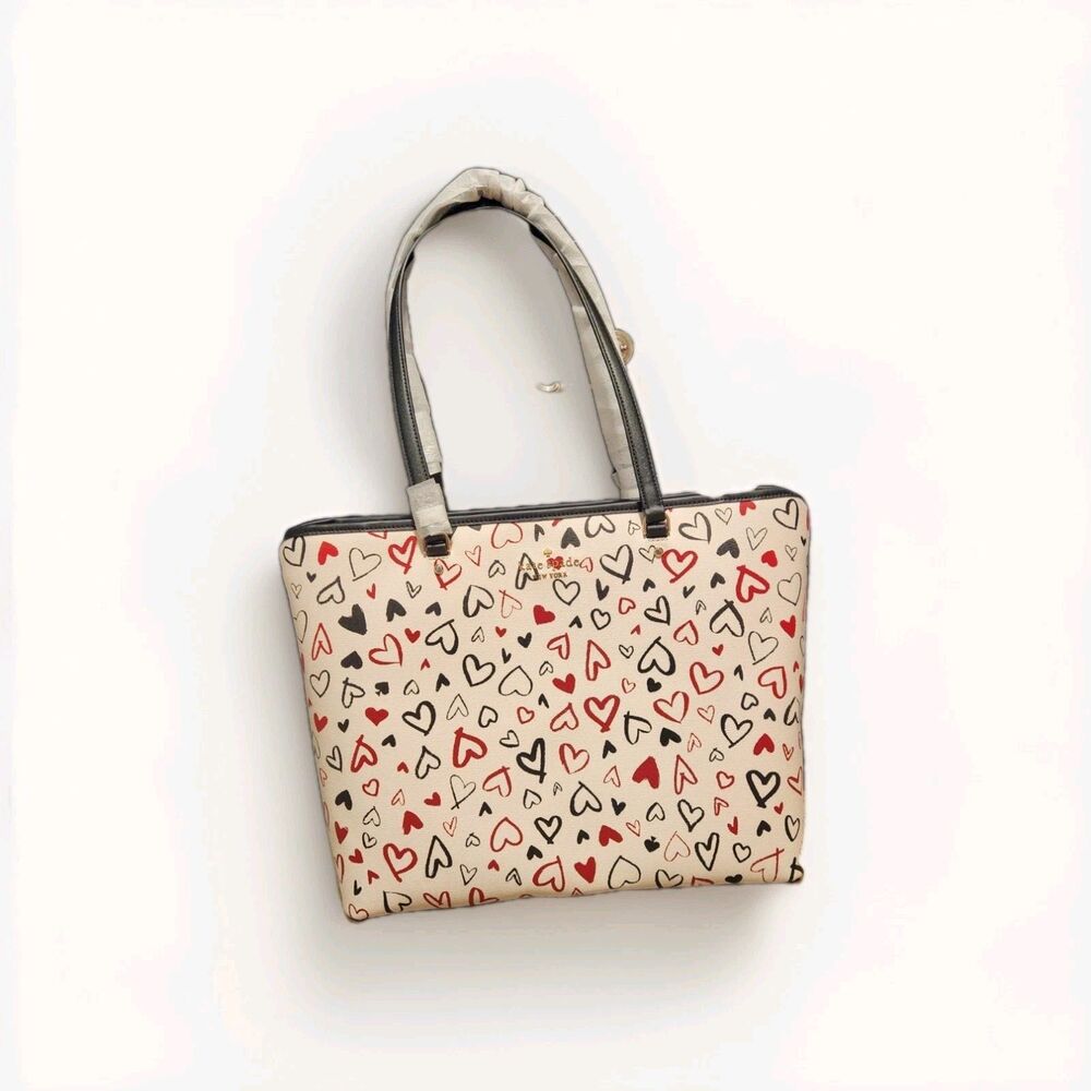 NWT Kate Spade Large Tote KA788 Scribble Hearts  Parchment